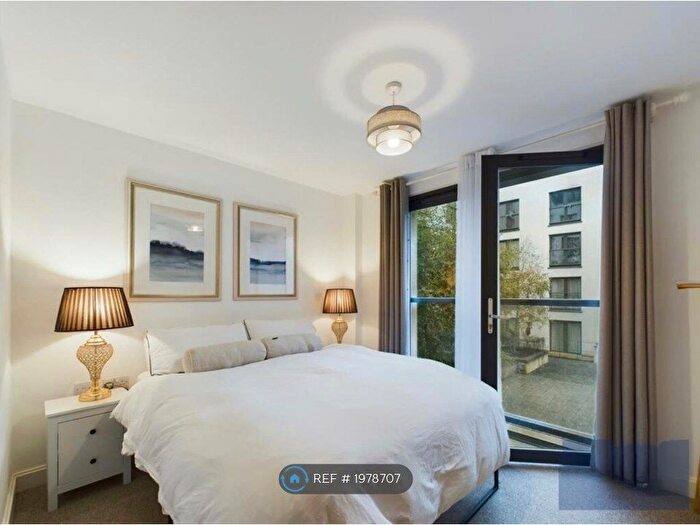 2 Bedroom Flat To Rent In Cheltenham, Cheltenham, GL50