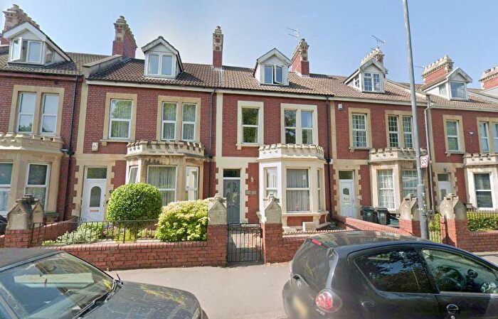 3 Bedroom Maisonette To Rent In Avonmouth Road, Avonmouth Village, Bristol, BS11