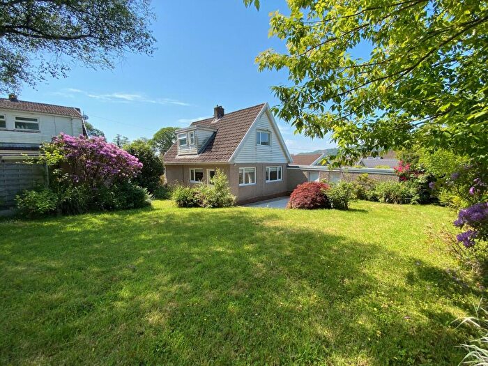 3 Bedroom Detached House For Sale In Firwood Close, Neath, Neath Port Talbot., SA10