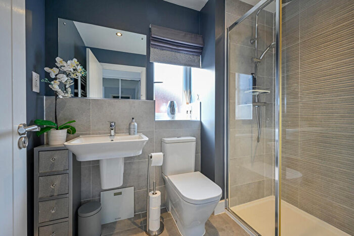 4 Bedroom Detached House For Sale In Spire Close, Ashbourne, DE6