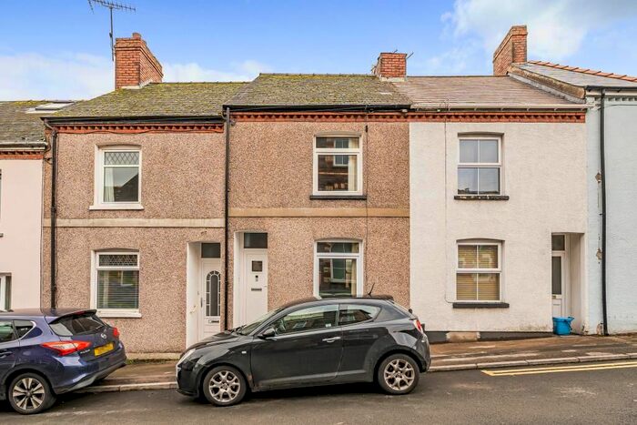 3 Bedroom Terraced House For Sale In Abergavenny, Monmouth, NP7