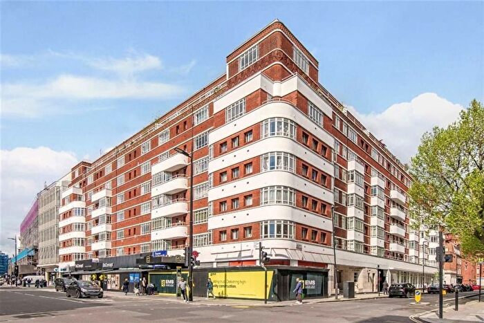 2 Bedroom Flat For Sale In University Street, London, WC1E