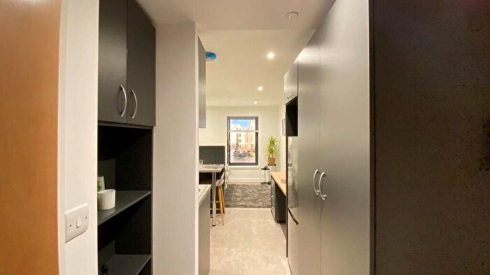 Studio To Rent In Griffin Westgate One:, CT1