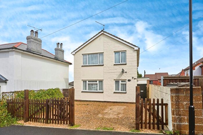 4 Bedroom Detached House For Sale In Woodhill Close, Ryde, Isle Of Wight, PO33