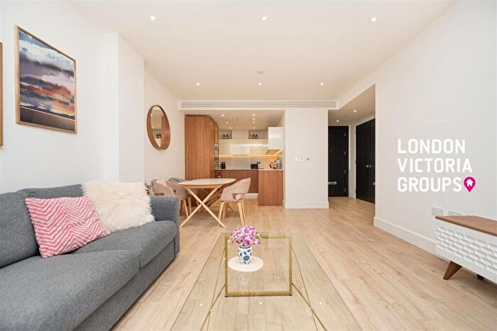 2 Bedroom Apartment To Rent In Neroli House, Piazza Walk, London, E1