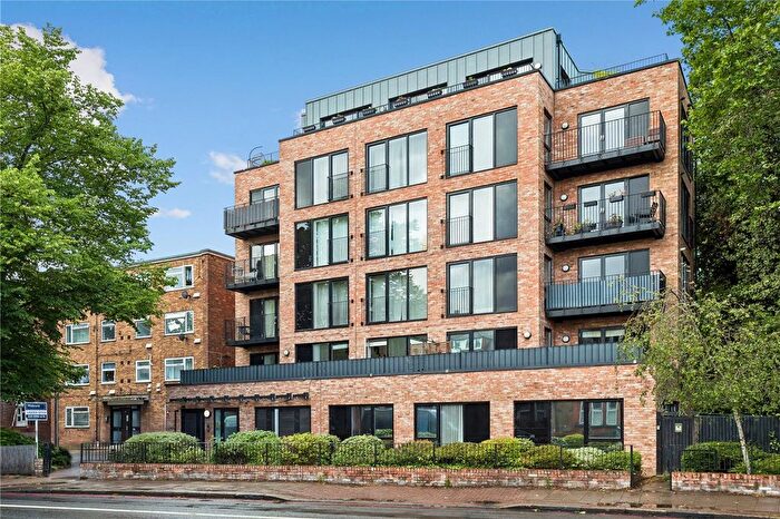 1 Bedroom Flat For Sale In Upper Clapton Road, London, E5