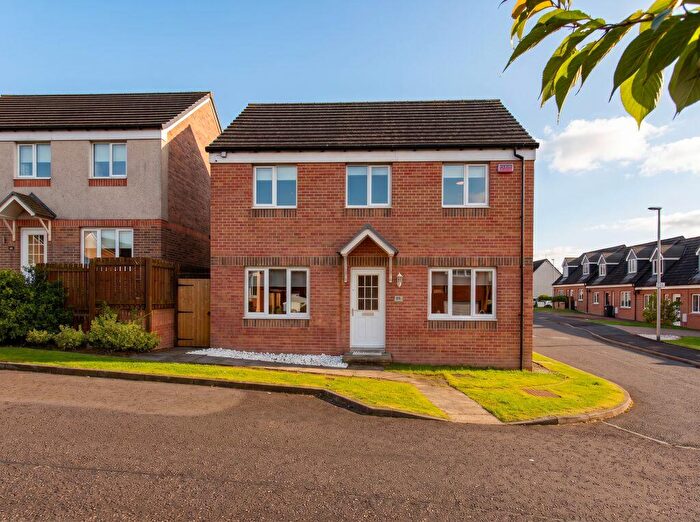4 Bedroom Detached House For Sale In Hillhead Drive, Paisley, PA3