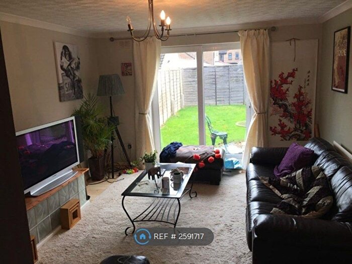 2 Bedroom End Of Terrace House To Rent In Underwood Place, Oldbrook, Milton Keynes, MK6