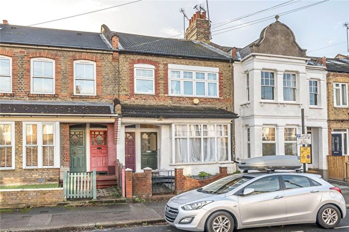 1 Bedroom Maisonette For Sale In Eversley Road, Charlton, SE7