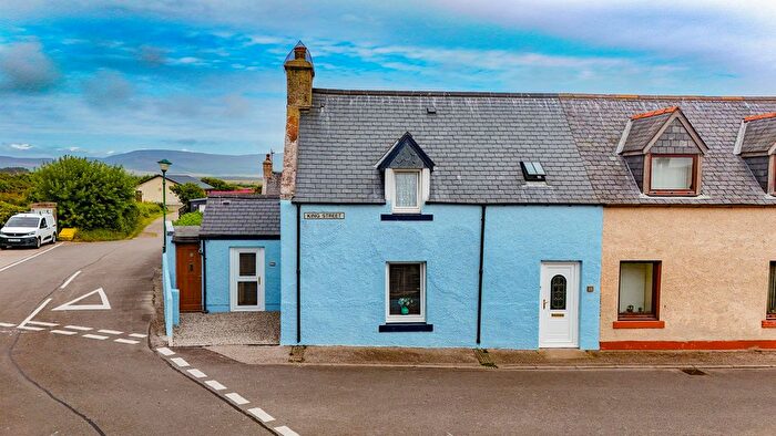 3 Bedroom Semi-Detached House For Sale In King Street, Embo, IV25