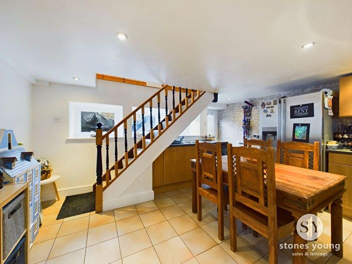 2 Bedroom Cottage For Sale In West View Place, Blackburn, BB2