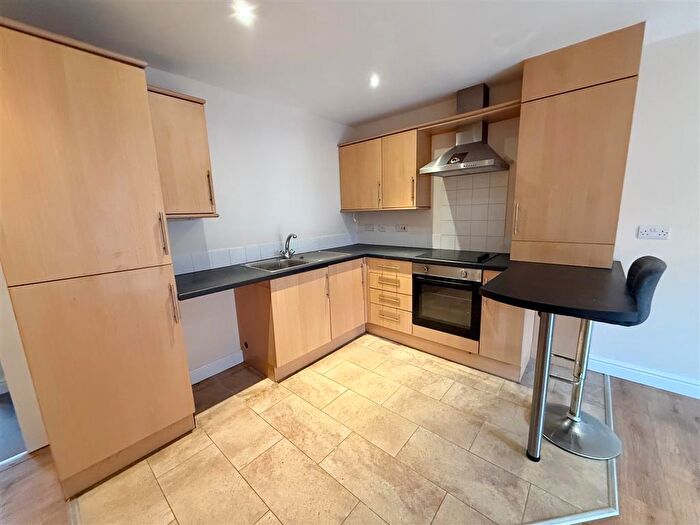 1 Bedroom Apartment To Rent In Station Road, Bawtry, Doncaster, DN10