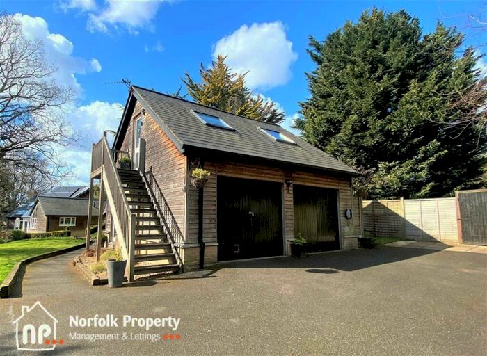 Studio To Rent In Thorpe St Andrew, NR7