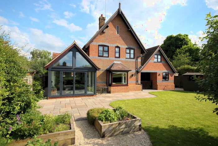4 Bedroom Detached House For Sale In Bradley, Alresford, SO24