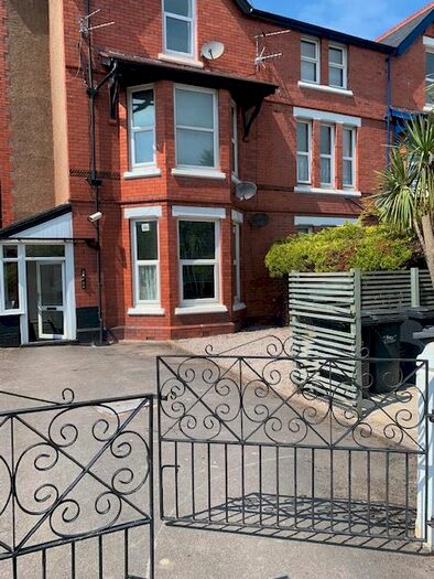 1 Bedroom Flat To Rent In Egerton Road, Colwyn Bay, LL29