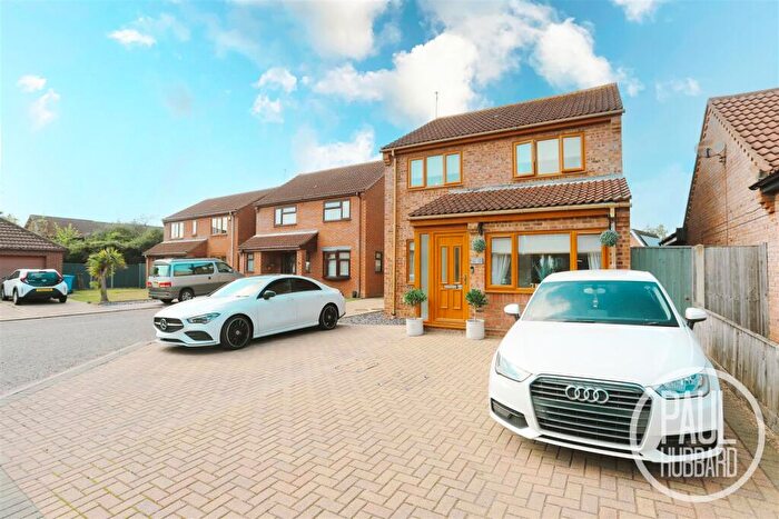 4 Bedroom Detached House For Sale In Meadowsweet Close, Carlton Colville, NR33