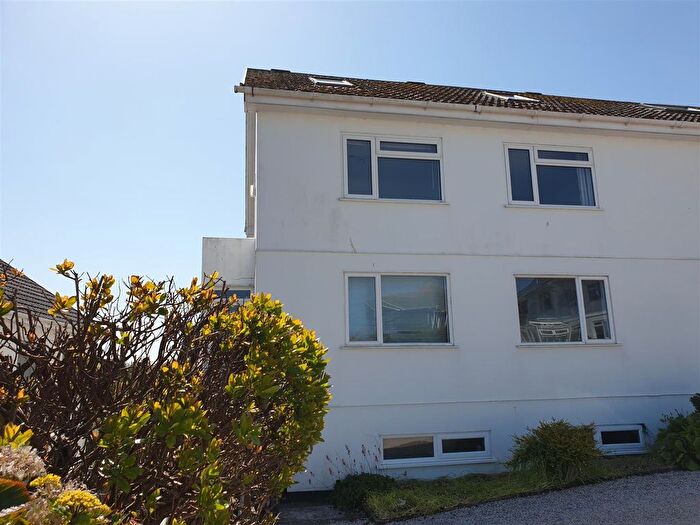 4 Bedroom Flat To Rent In Carbis Bay, St Ives, Cornwall, TR26