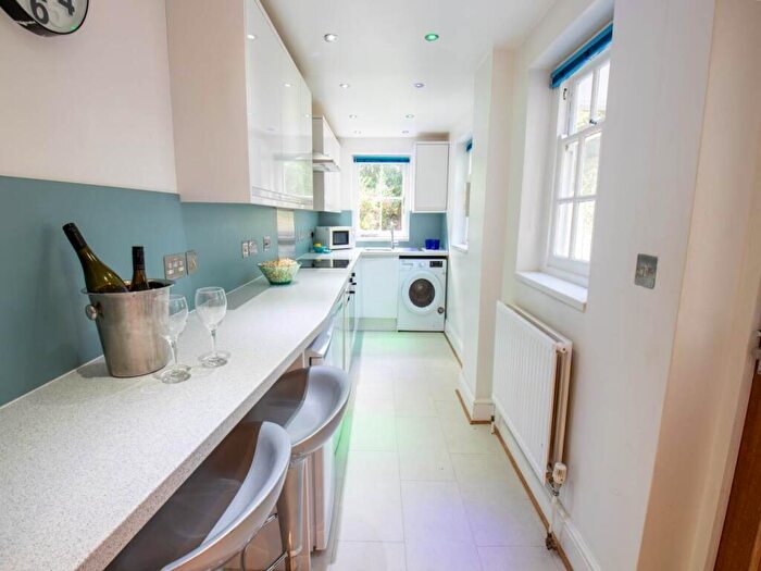 3 Bedroom House To Rent In St Peters Place, Canterbury, Kent, CT1