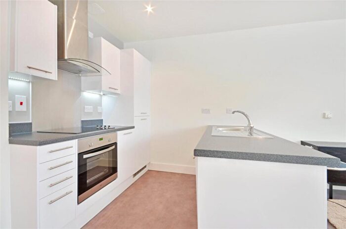 Studio To Rent In Blackburn Road, West Hampstead, NW6