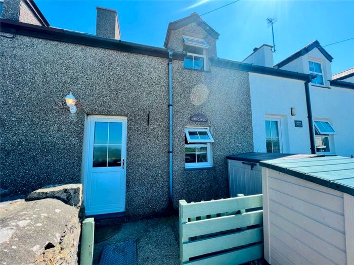2 Bedroom Terraced House For Sale In Ceidio, Pwllheli, Gwynedd, LL53