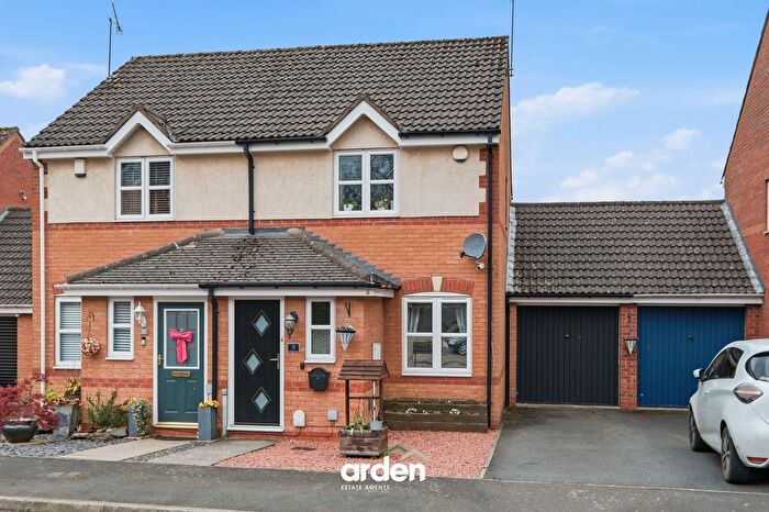 2 Bedroom Semi Detached House For Sale In Kite Lane, Redditch, B97