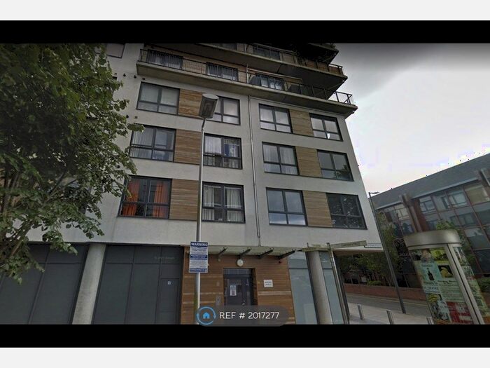 2 Bedroom Flat To Rent In Mayer House, Reading, RG1