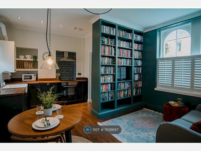 1 Bedroom Flat To Rent In High Street, Errol, Perth, PH2