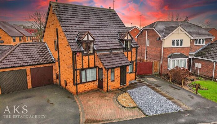 2 Bedroom Semi-Detached House For Sale In Eaton Close, Hatton, DE65