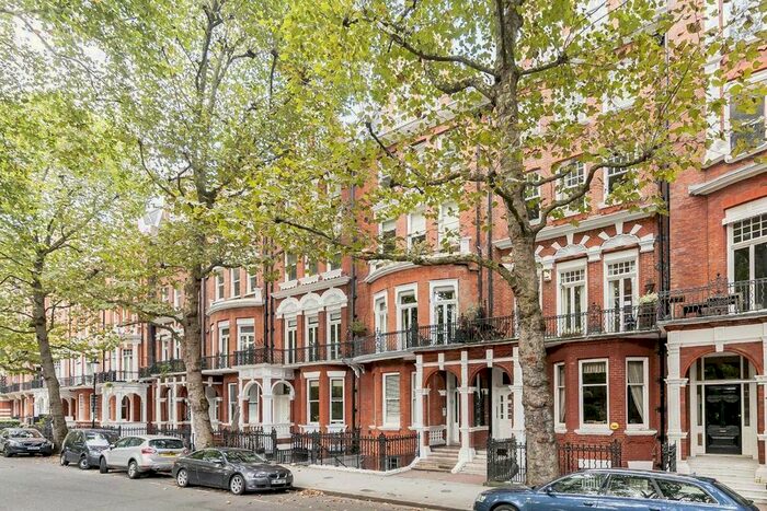 Studio To Rent In Bramham Gardens, London, SW5