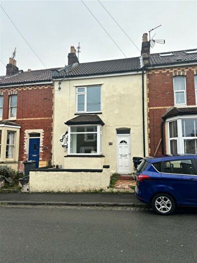 3 Bedroom Terraced House To Rent In Ridgeway Parade, Bristol, BS5