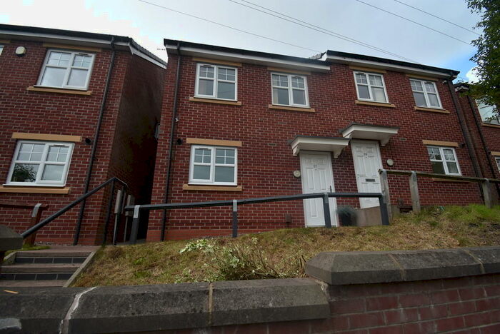 3 Bedroom Semi-Detached House To Rent In Oxford Road, Fegg Hayes, ST6