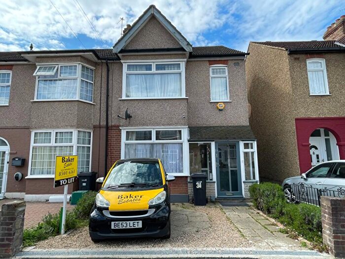 3 Bedroom End Of Terrace House To Rent In Clinton Crescent, Hainault, London, IG6