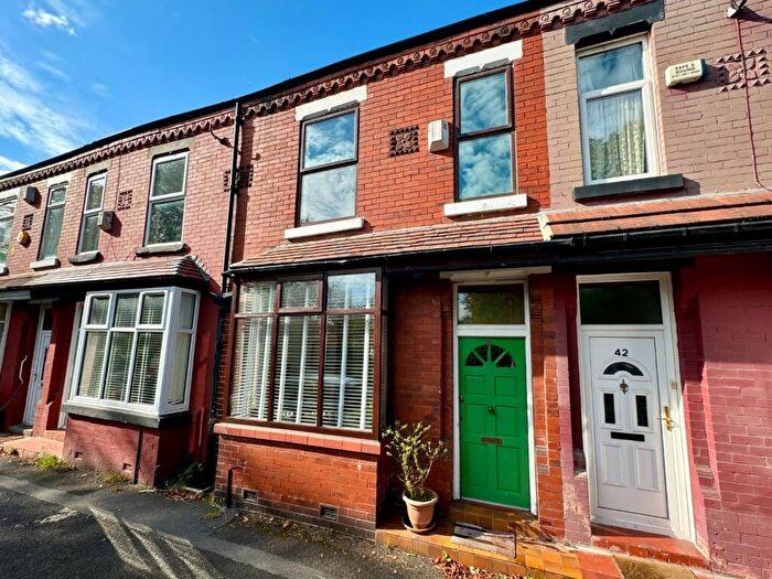 3 Bedroom Terraced House For Sale In York Avenue, Whalley Range, M16