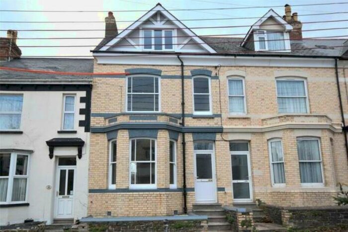 4 Bedroom House To Rent In Clovelly Road, Bideford., EX39