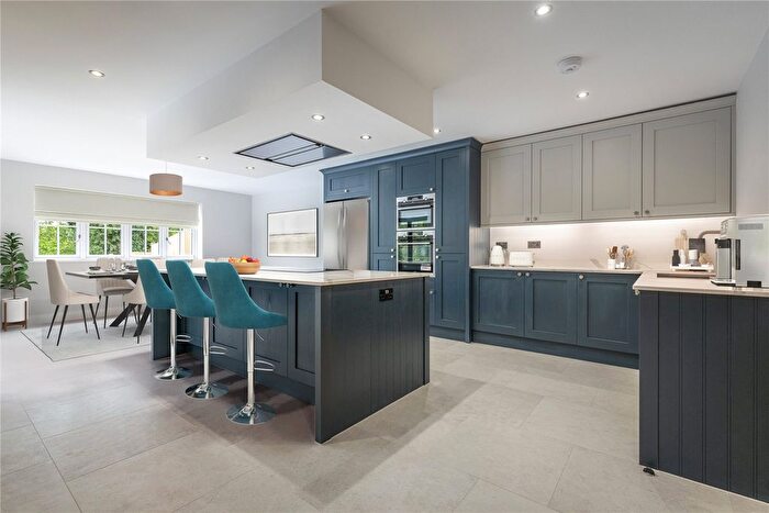 5 Bedroom Semi-Detached House For Sale In Moatenden, Vauxhall Lane, Southborough, Tunbridge Wells, Kent, TN4