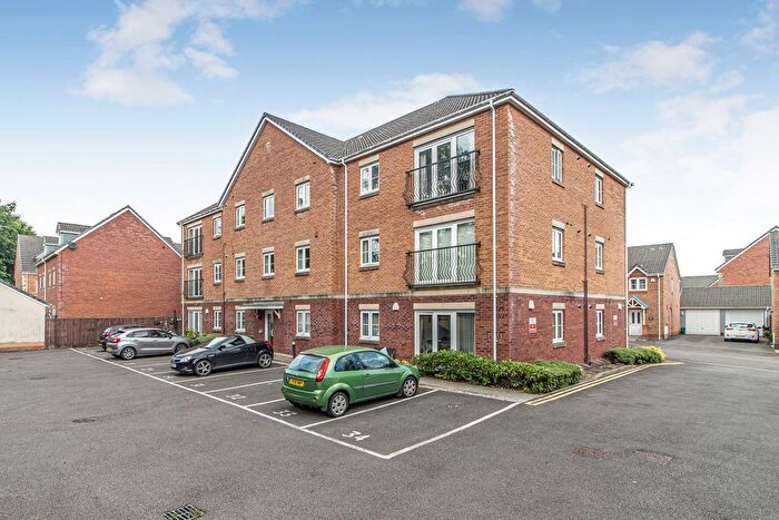 1 Bedroom Flat For Sale In Meadow Way, Tyla Garw, Pontyclun, CF72