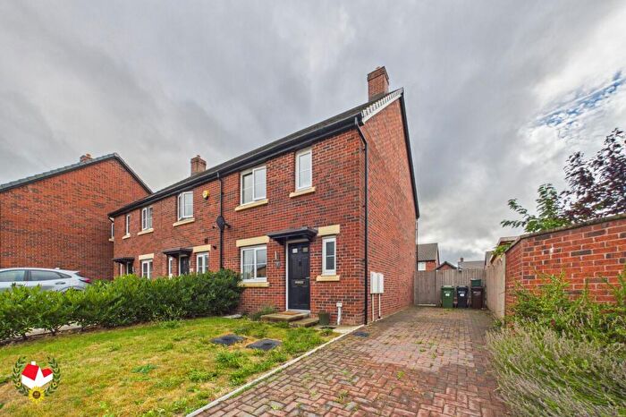 3 Bedroom End Of Terrace House For Sale In Knotgrass Way, Hardwicke, GL2