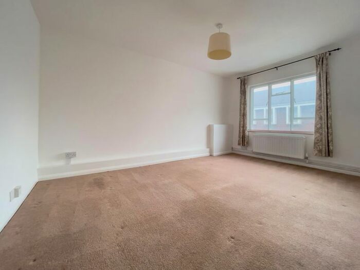 1 Bedroom Flat To Rent In Common View, Main Street, Grove, Wantage, OX12