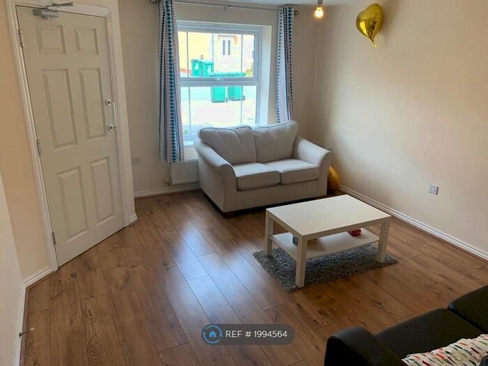 3 Bedroom Detached House To Rent In Apple Way, Coventry, CV4