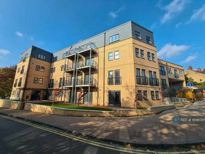 1 Bedroom Flat To Rent In Belle Vue Place, Sudbury, CO10