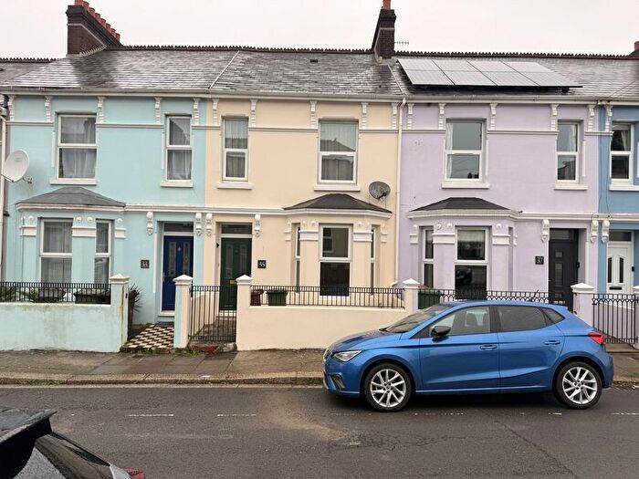2 Bedroom Terraced House For Sale In South Milton Street, Plymouth, PL4