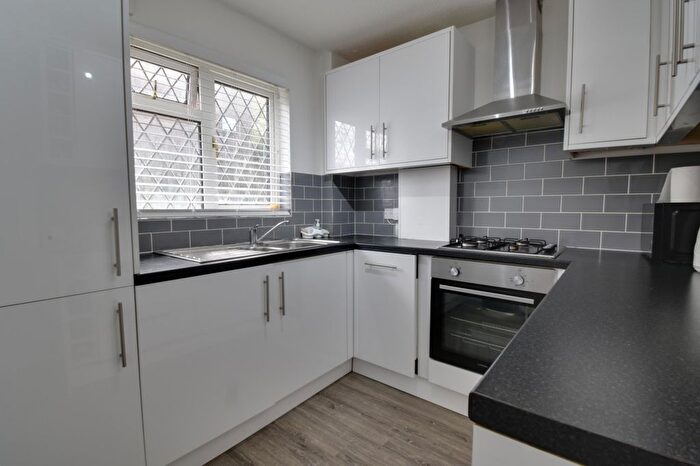1 Bedroom Flat To Rent In Vega Road, Bushey, Hertfordshire, WD23