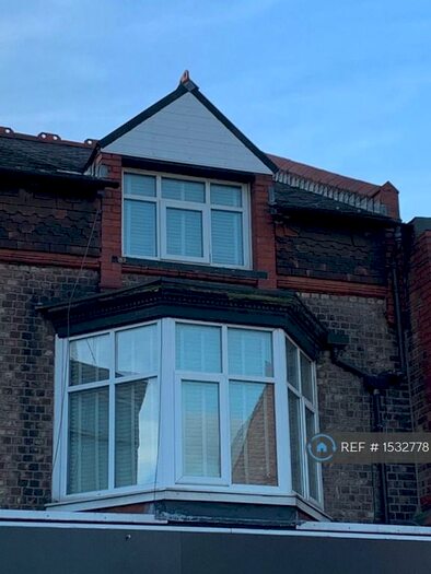 3 Bedroom Maisonette To Rent In Station Road, Urmston, M41