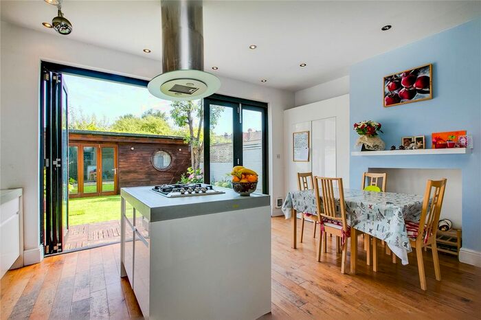 4 Bedroom Terraced House To Rent In Jersey Road, London, SW17