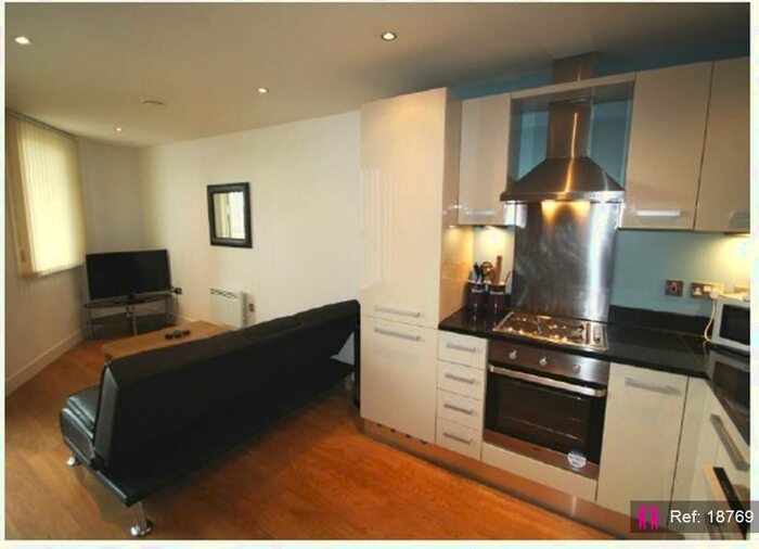 2 Bedroom Apartment To Rent In Cross Green Lane, Leeds, LS9