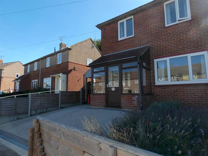 2 Bedroom Semi-Detached House To Rent In Lion Field, Faversham ME13