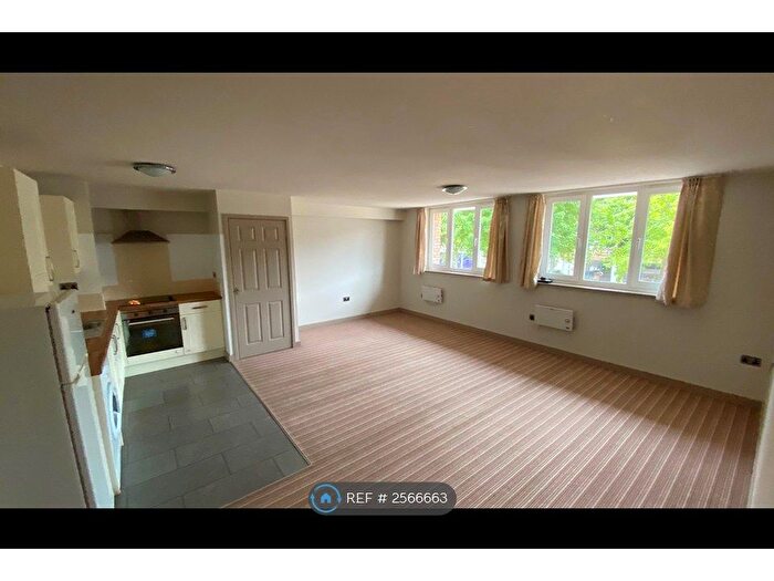 2 Bedroom Flat To Rent In Misterton Court, Orton Goldhay, Peterborough, PE2