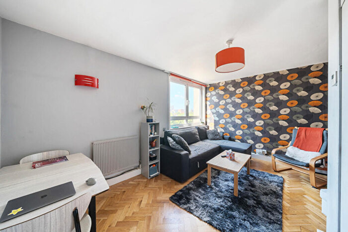 2 Bedroom Apartment For Sale In Lollard Street, Lambeth, London, SE11