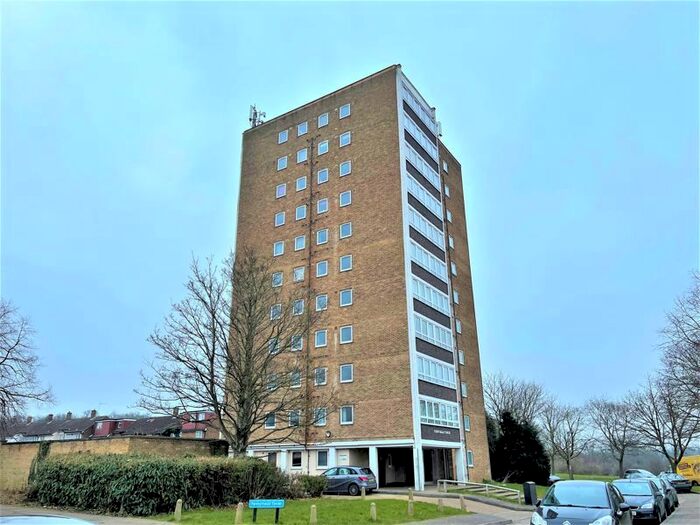 1 Bedroom Flat To Rent In Pennymead, Harlow, CM20