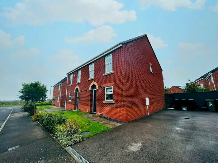 3 Bedroom House To Rent In Cavell Drive, Bowburn, Durham, DH6